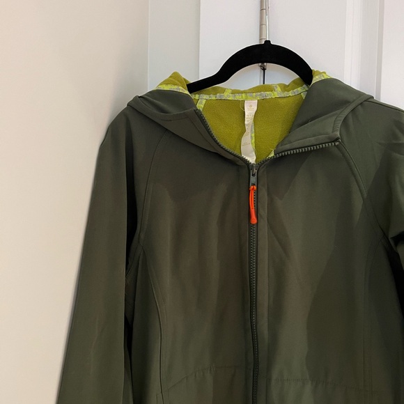 Lululemon soft shell long jacket - Picture 3 of 8